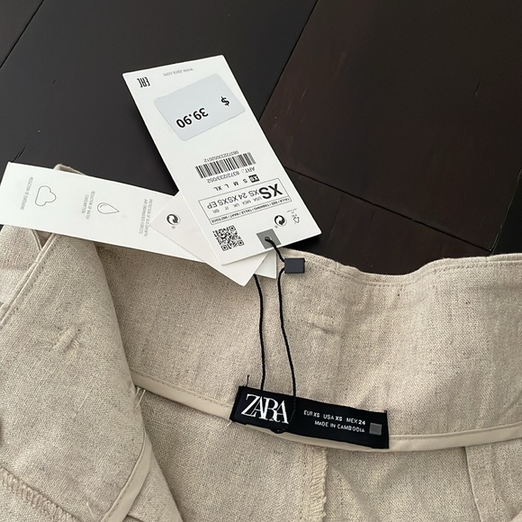 Zara Linen Blend Shorts with Fabric Belt - Picture 4 of 5